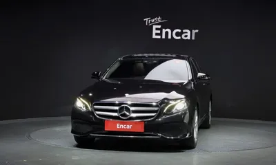 Mercedes-Benz E-Class 2017, 128079 км, за 11892.96 USD