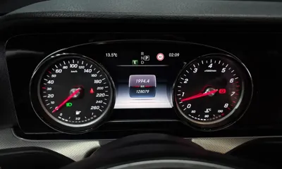 Mercedes-Benz E-Class 2017, 128079 км, за 11892.96 USD - фото 8