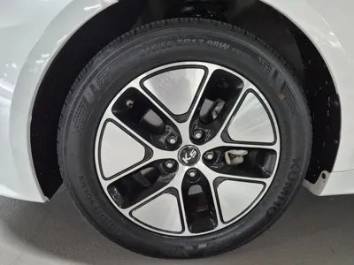 Kia K5 2013, 54025 км, за 5382.7 USD - фото 20