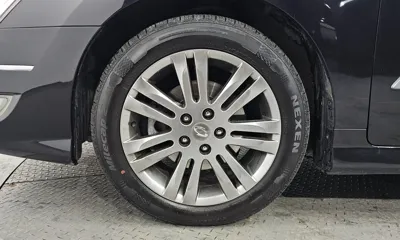 Renault-KoreaSamsung SM7 2009, 236826 км, за 1115.92 USD