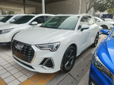Audi Q3 · 2021 год