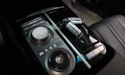 Genesis G80 2023, 115812 км, за 19469.94 USD - фото 9
