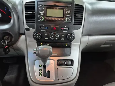 Kia Canival 2012, 141000 км, за 3838.15 USD - фото 12