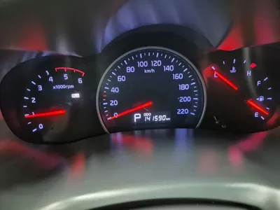 Kia Canival 2012, 141000 км, за 3838.15 USD - фото 19