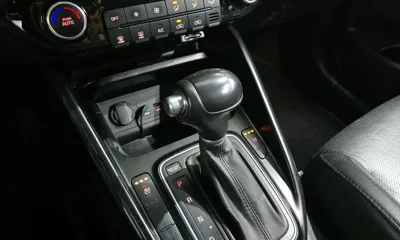 Kia Carens 2014, 181510 км, за 3642.38 USD - фото 9