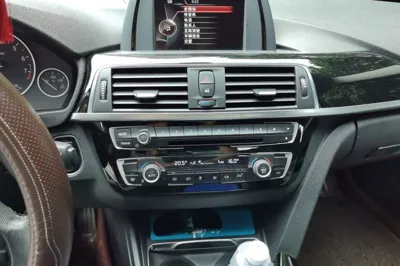 BMW 3 Series 2016, 158500 км, за 9218 USD - фото 10