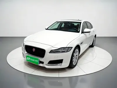 Jaguar XFL 2018, 91500 км, за 12966.14 USD
