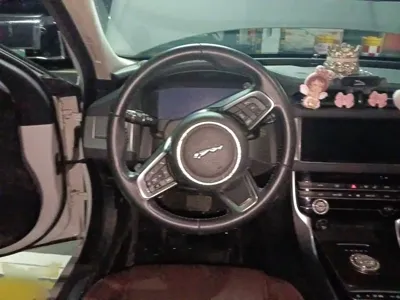 Jaguar XFL 2018, 91500 км, за 12966.14 USD