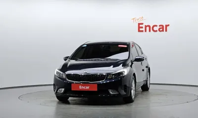 Kia K3 2016, 64062 км, за 5720.6 USD
