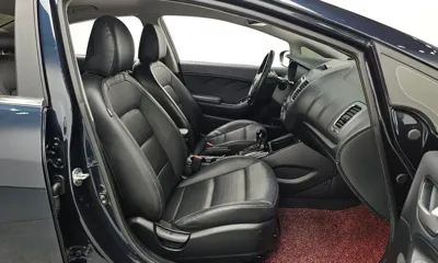 Kia K3 2016, 64062 км, за 5720.6 USD - фото 11