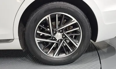 Hyundai Grandeur 2022, 146555 км, за 11152.68 USD - фото 21