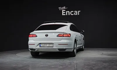 Volkswagen Arteon 2022, 45736 км, за 18169.8 USD