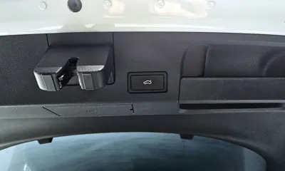 Volkswagen Arteon 2022, 45736 км, за 18169.8 USD - фото 20