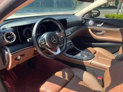 Mercedes-Benz E-Class 2018, 130000 км, за 21041.38 USD