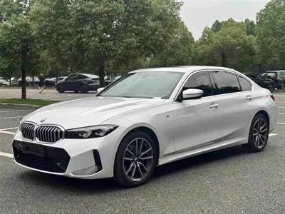 BMW 3 Series 2024, 16900 км, за 27044.8 USD - фото 7