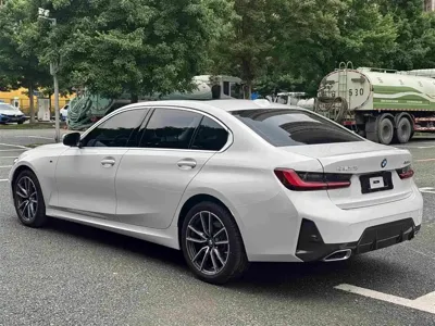 BMW 3 Series 2024, 16900 км, за 27044.8 USD - фото 12