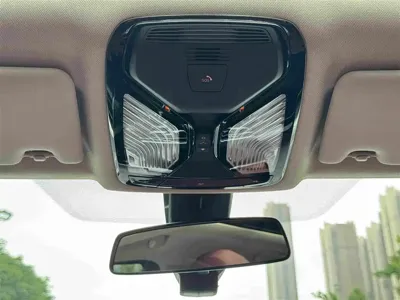 BMW 3 Series 2024, 16900 км, за 27044.8 USD - фото 22