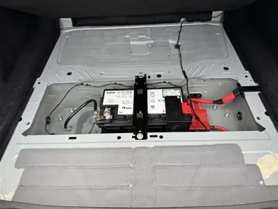 BMW 3 Series 2024, 16900 км, за 27044.8 USD - фото 29