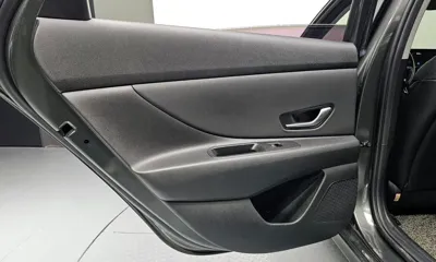 Hyundai Avante 2022, 69866 км, за 11832.37 USD - фото 25