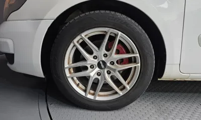 Kia Canival 2014, 222145 км, за 2475.57 USD
