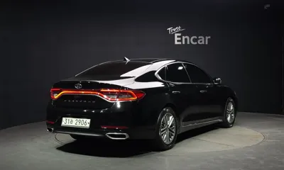 Hyundai Grandeur 2019, 130602 км, за 8139.61 USD