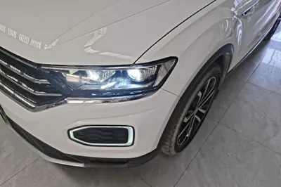 Volkswagen T-Roc 2019, 62200 км, за 11295 USD - фото 8