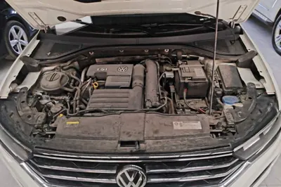 Volkswagen T-Roc 2019, 62200 км, за 11295 USD - фото 24