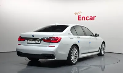 BMW 7-Series 2017, 75657 км, за 27549.65 USD