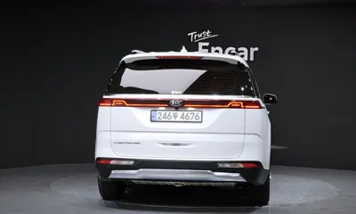 Kia Canival 2021, 41514 км, за 20812.68 USD