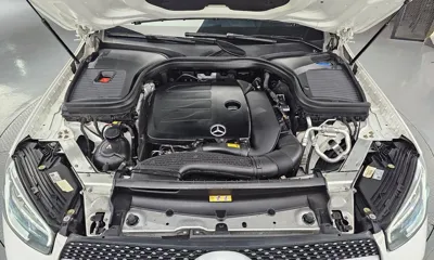 Mercedes-Benz GLC-Class 2022, 29815 км, за 29208.98 USD - фото 6