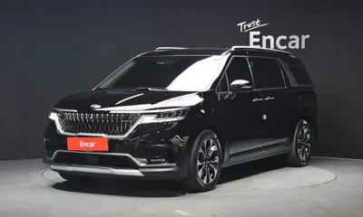 Kia Canival · 2021 год