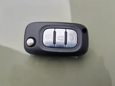 Smart Smart Fortwo 2016, 38500 км, за 6886.27 USD - фото 19