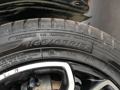 Smart Smart Fortwo 2016, 38500 км, за 6886.27 USD - фото 24