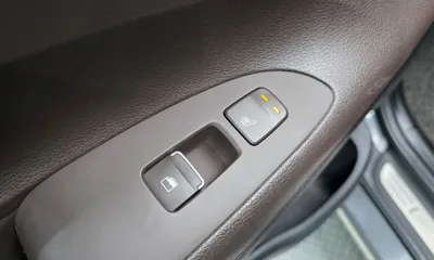 Hyundai Grandeur 2018, 67540 км, за 11059.59 USD - фото 19