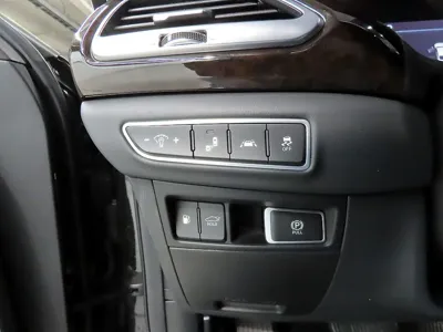 Genesis G90 2019, 200956 км, за 14113.17 USD - фото 14