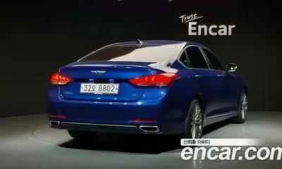 Hyundai Genesis 2016, 151172 км, за 7013.24 USD