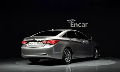 Hyundai Sonata 2013, 170064 км, за 2953.92 USD