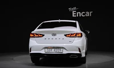 Hyundai Sonata 2018, 143695 км, за 5854.01 USD