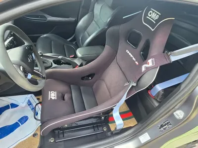 Hyundai Veloster 2019, 168170 км, за 8391.89 USD - фото 6