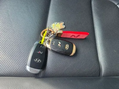 Hyundai Veloster 2019, 168170 км, за 8391.89 USD - фото 16