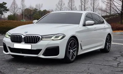 BMW 5-Series · 2022 год