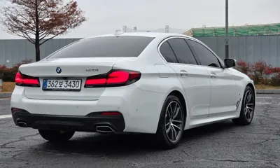 BMW 5-Series 2022, 85419 км, за 22450.31 USD