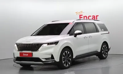 Kia Canival · 2023 год