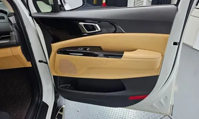 Kia Canival 2021, 81874 км, за 15524.51 USD - фото 25