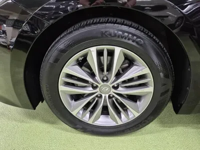 Hyundai Grandeur 2017, 134000 км, за 4615.48 USD - фото 16