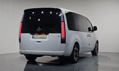 Hyundai Staria 2022, 57922 км, за 26208.61 USD