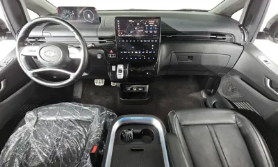 Hyundai Staria 2022, 57922 км, за 26208.61 USD - фото 7