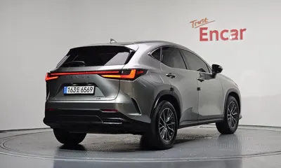 Lexus NX 2025, 37865 км, за 36988.87 USD