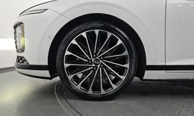 Hyundai Grandeur 2023, 44678 км, за 26032.37 USD