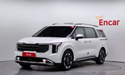 Kia Canival · 2025 год